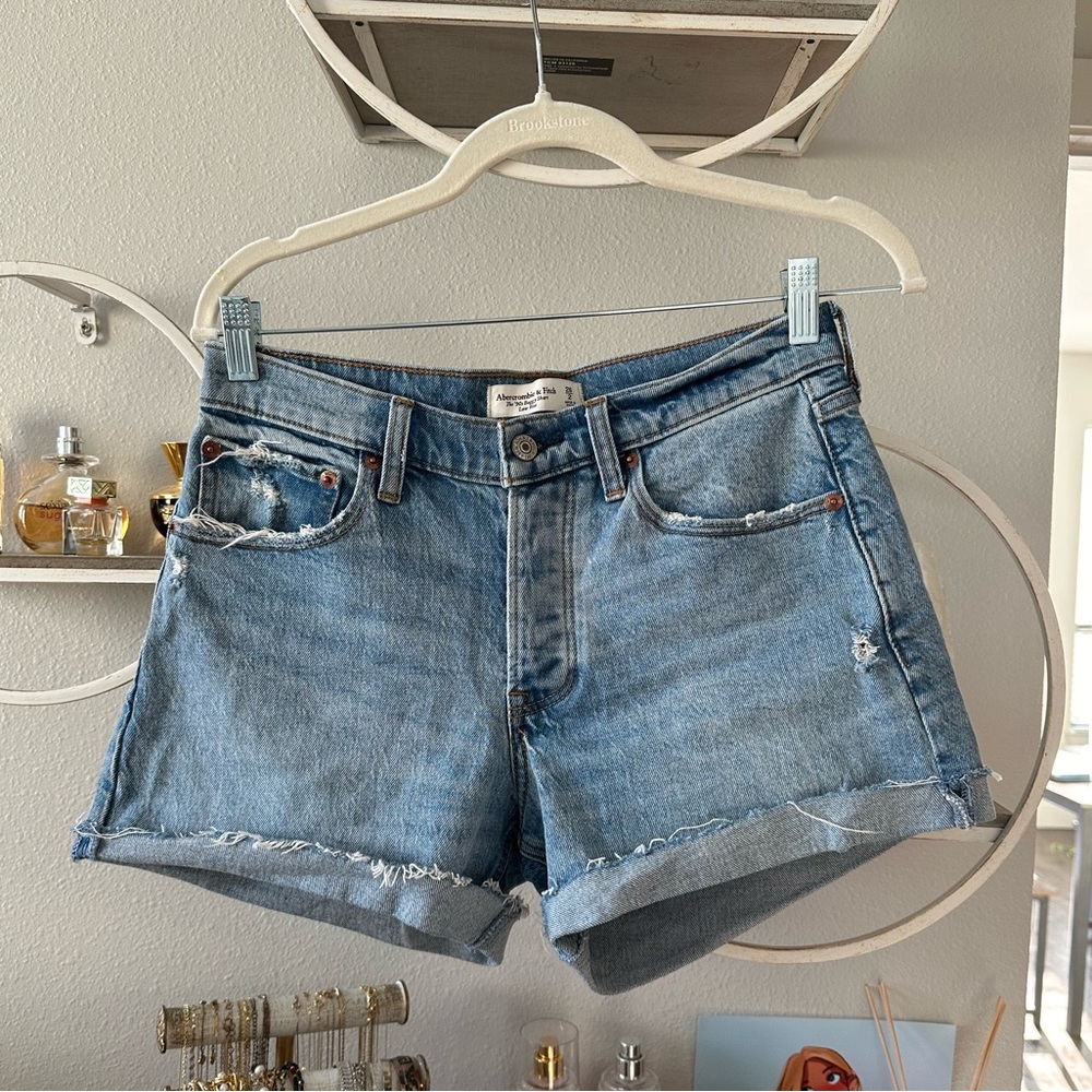 Abercrombie Jean Short (mid rise)